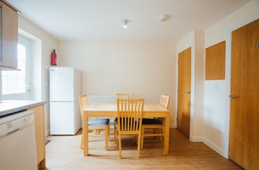 Goldfinch Close, City Centre, Loughborough - Image 2