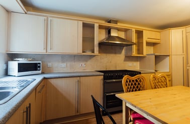 Goldfinch Close, City Centre, Loughborough - Image 2