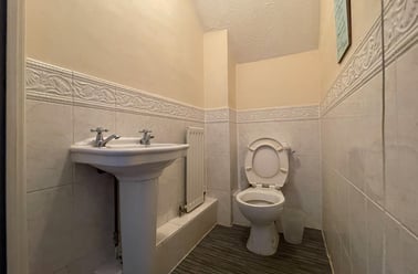 Robin Mews, City Centre, Loughborough - Image 3