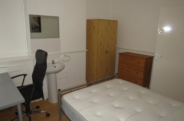 Paget Street, City Centre, Loughborough - Image 2