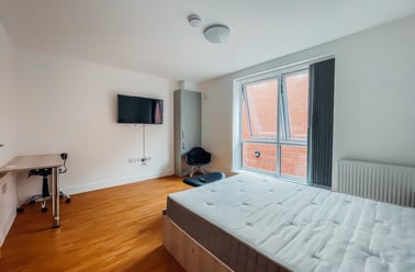 Baxter Gate, City Centre, Loughborough - Image 2