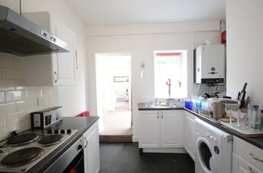 Lawson Terrace (L), Nevilles Cross, Durham - Image 2