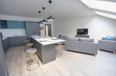Silver Street, City Centre, Durham - Image 3