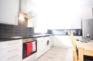 Edward Street, Gilesgate, Durham - Image 2