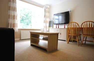 West View (L), Gilesgate, Durham - Image 3