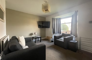 Percy Square (L), Nevilles Cross, Durham - Image 2