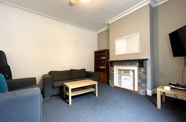 John Street (L), City Centre, Durham - Image 3