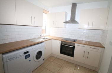 Victoria Terrace, West End, Lincoln - Image 2