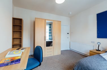 West Parade, West End, Lincoln - Image 3