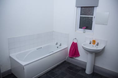 West Parade, West End, Lincoln - Image 3