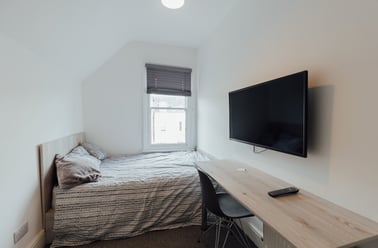 Carholme Road, West End, Lincoln - Image 2