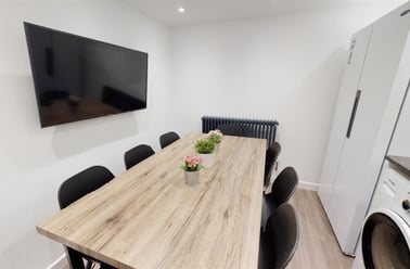 Guinea Street, City Centre, Bristol - Image 3