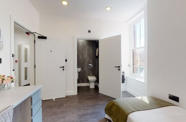 Hounds Gate, City Centre, Nottingham - Image 3