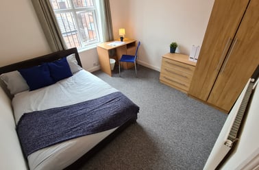 Mabfield Road, Fallowfield, Manchester - Image 3