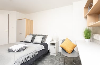 Deluxe Ensuite, ABODE, Percy's Lane, Lawrence Street, York - Image 2