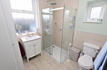 Sherburn Road, Gilesgate, Durham - Image 2