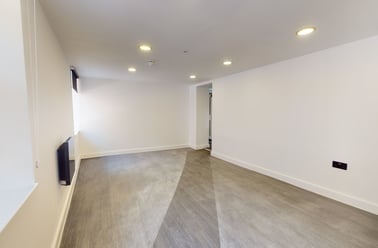 Bridlesmith Gate, City Centre, Nottingham - Image 3