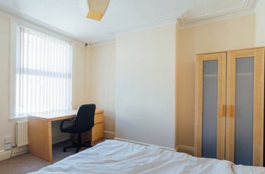 Paget Street, City Centre, Loughborough - Image 3