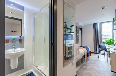 Gold Club, Limelight, 48 Islington, Liverpool John Moores University, Liverpool - Image 2