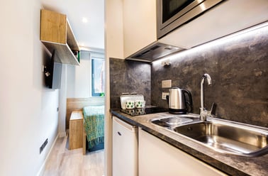 Neo Apartment, Iconinc, Gravity, Beaumont Fee, City Centre, Lincoln - Image 2