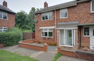 Wakenshaw Road, Gilesgate, Durham - Image 2