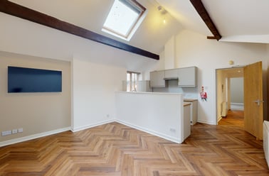 Hyde Terrace, Woodhouse, Leeds - Image 2