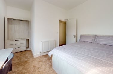 Storer Road, City Centre, Loughborough - Image 2