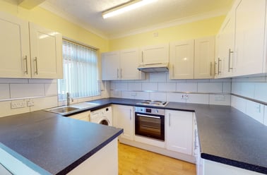 Forest Road, City Centre, Loughborough - Image 2