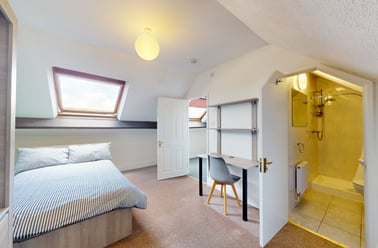 Brentry Road, Stapleton, Bristol - Image 3