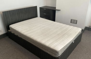 Derby Road, City Centre, Loughborough - Image 3