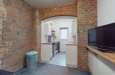 Lower Brown Street, Highfields, Leicester - Image 3