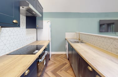 Hyde Terrace, Woodhouse, Leeds - Image 3