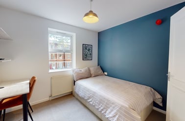 Lenton Boulevard, Lenton, Nottingham - Image 2