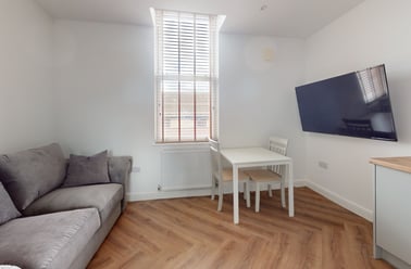 The Grove, Lenton, Nottingham - Image 2