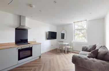 The Grove, Lenton, Nottingham - Image 3