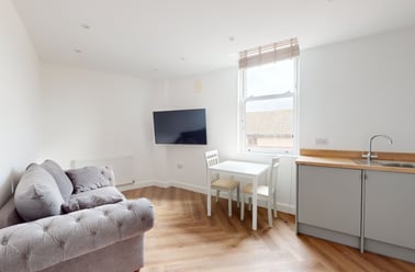 The Grove, Lenton, Nottingham - Image 2