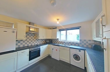 Havelock Street, City Centre, Loughborough - Image 2