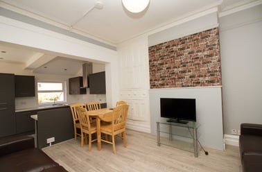 Cumberland Road, City Centre, Loughborough - Image 3