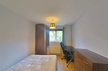 Storer Road, City Centre, Loughborough - Image 3