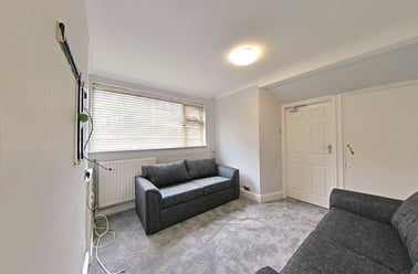 Cumberland Road, City Centre, Loughborough - Image 3