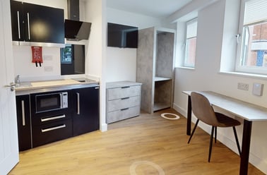 Lemyngton Street, City Centre, Loughborough - Image 2