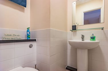 Classic 6 Bed Ensuite, Chambers 51, Short Street, City Centre, Wolverhampton - Image 2