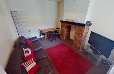 Catherine Street, City Centre, Chester - Image 2