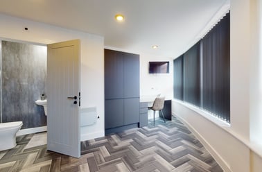 Graduation House, Beeston, Nottingham - Image 2