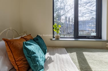 Silver Plus Room, Mary Morris House, Shire Oak Road, Headingley, Leeds - Image 2