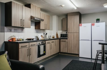 Premium Plus 5 Bed Ensuite, The Pinnacles, Broad Street, City Centre, Sheffield - Image 3