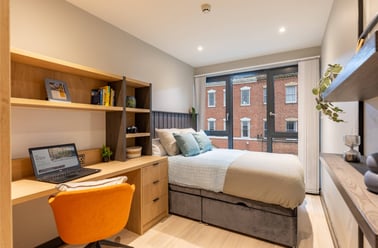 Classic Ensuite, The Port On The Square, Surrey Street, City Centre, Bristol - Image 2
