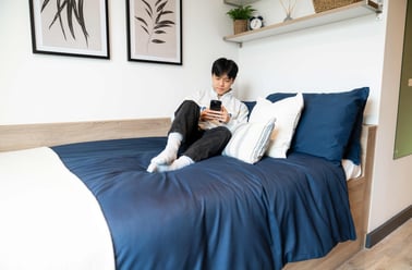 Bronze En Suite, Leonardo, 8 Great George Street, City Centre, Leeds - Image 2