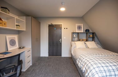 Classic 2 Bedroom Apartment, Ash Grove Court, Ash Grove, University Of Surrey, Guildford - Image 2