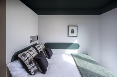 Platinum Studio Canal View, The Keel Houses, 8 Lower Gilmore Place, Fountainbridge, Edinburgh - Image 2